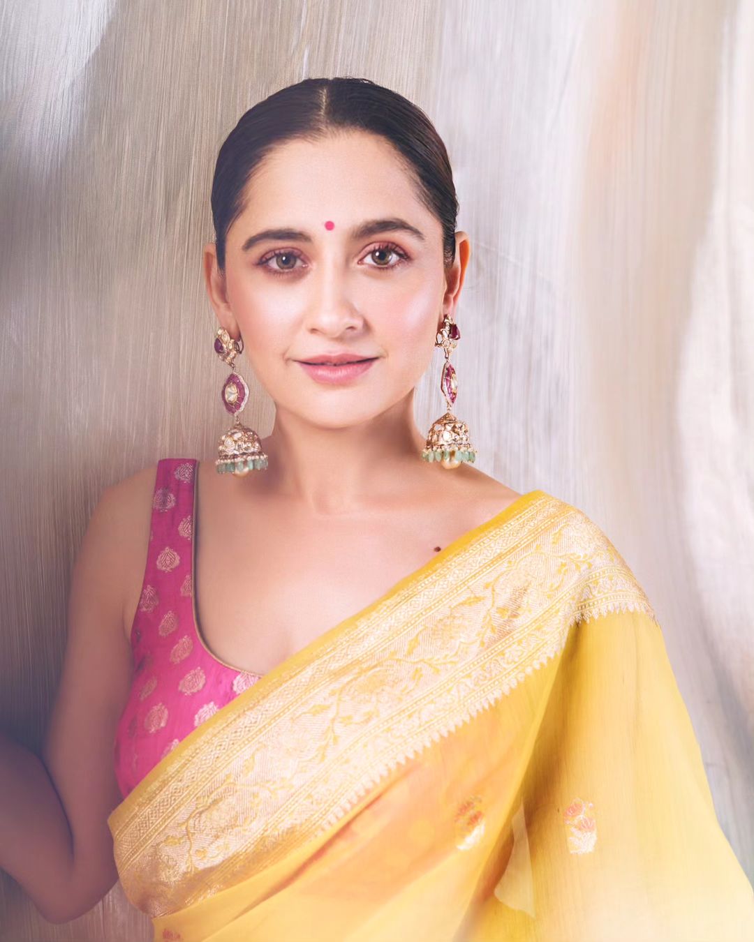 Bollywood Actress Sanjeeda Sheikh Stills in Yellow Saree